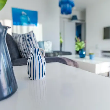 Makenzy Seaview Penthouse *