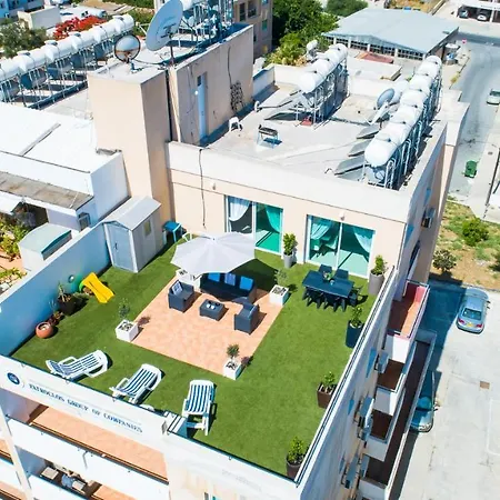 Makenzy Seaview Penthouse