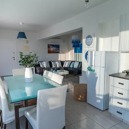דירה Makenzy Seaview Penthouse
