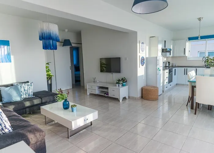 Makenzy Seaview Penthouse Apartmán Larnaca