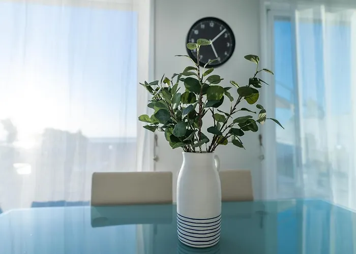 Makenzy Seaview Penthouse Apartmán *